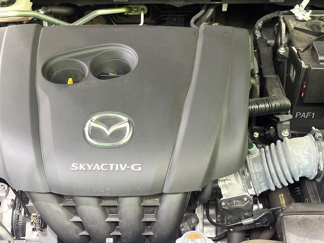 親切・丁寧な専門メカニックスタッフが応対！・車検・点検整備・事故等の修理などアフターサービスも安心。お車のカスタマイズもネクステージのサービススタッフまでご相談ください！