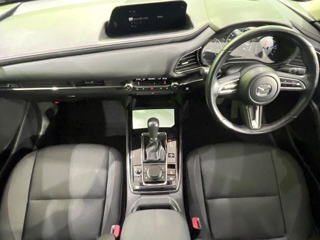 グループ総在庫数約30，000台！！全国の系列店からメーカー・車種問わずご紹介出来るので、あなたにピッタリのお車が見つかるはずです♪まずはお問い合わせ下さい☆