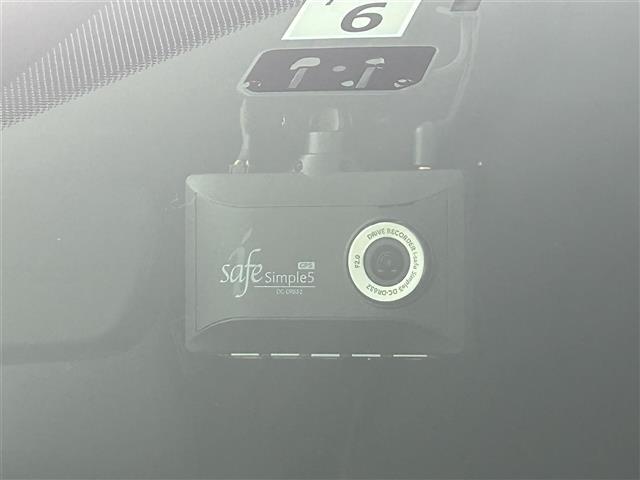 【　ドライブレコーダー　】運転中の記録を残します。事故などを起こした起こされた時の証拠を残します。