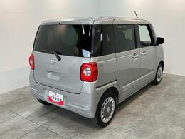 お客様にぴったりなおクルマをお選びいただけますように様々な展示車をご用意致しております！ダイハツの軽自動車だけではなく、他メーカー車やコンパクトカー・ミニバンなども数多く取り揃えております！