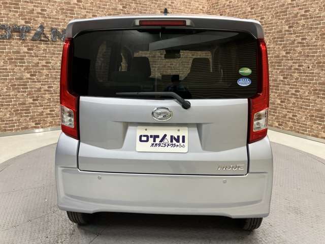 ■充実のアフターサービス■　車の販売はもちろん、自社整備工場・自社鈑金工場・オイル交換＆点検専門店舗を完備しておりますので納車後もお客様のカーライフをトータルでサポートいたします。