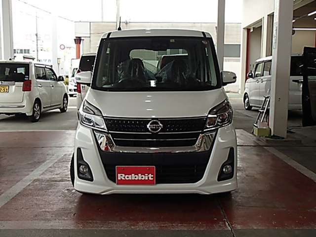 オールメーカー取り扱い！！　在庫車100台以上！！プロの仕入れ！！　走行メーター管理システムチェック済み。