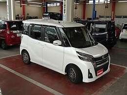オールメーカー取り扱い！！　在庫車100台以上！！プロの仕入れ！！　走行メーター管理システムチェック済み。