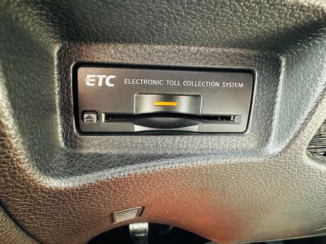 【ETC】ETCも装着されてますので高速道路走行時の料金支払いもスムーズです！