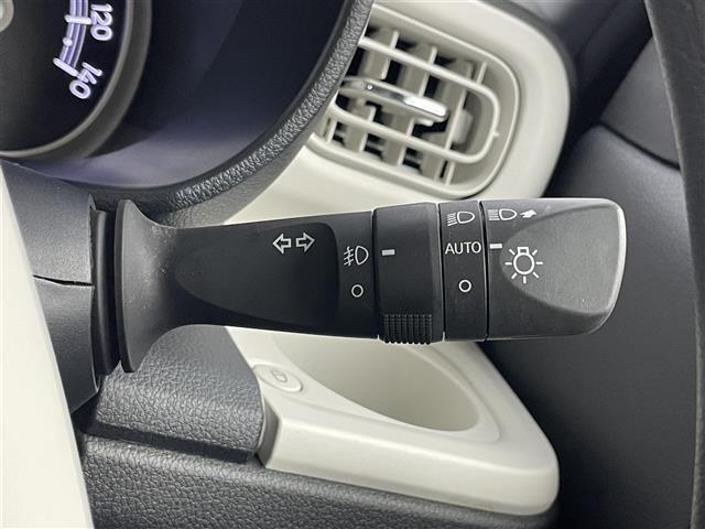 【運転席操作部】快適なドライブを楽しむための機能が装備されています！運転席から触れるので、使いやすいです！除菌プランいれていただくと、さらに清潔で安心していただけます！