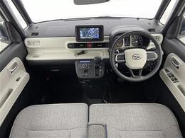 【インパネ全体】全方位で視界が広く、高い目線で運転もしやすいです！