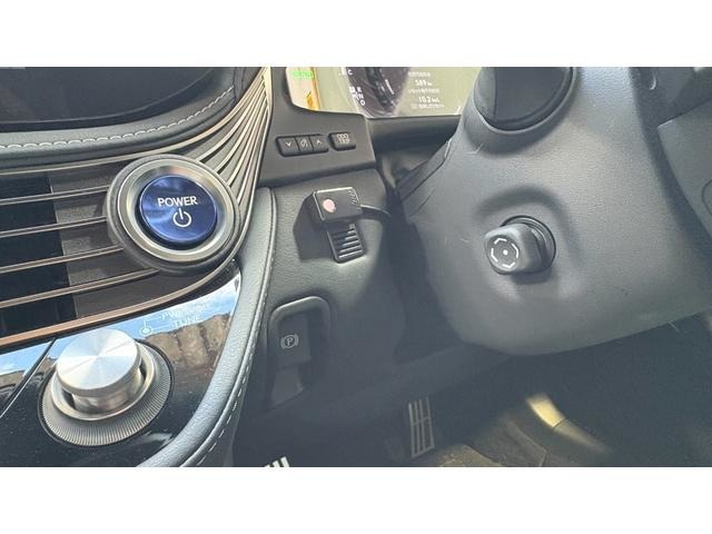 運転席左側です♪