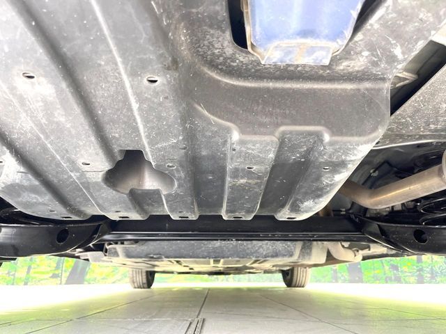 下回りがきれいなうちに、防錆加工の施工がオススメ。降雪地域はもちろん、沿岸部にお住いの方や、趣味でマリン・ウィンタースポーツをされる方にご好評いただいております。