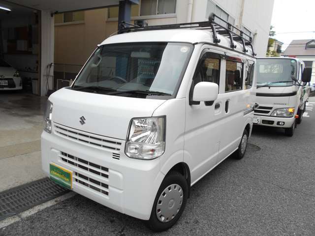 外装大きな凹み傷はございません