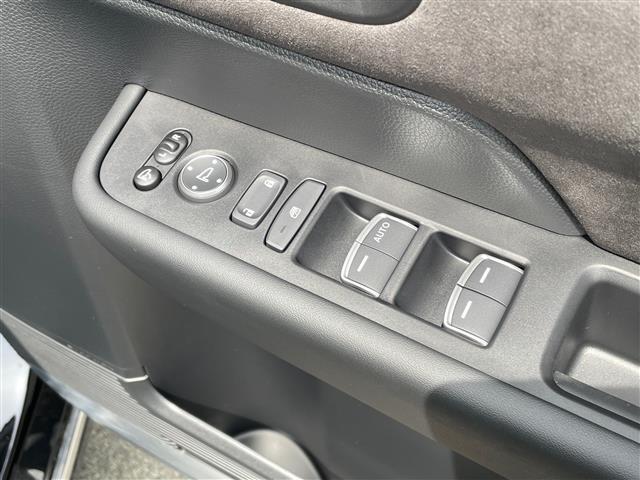 ◆北は北海道から南は沖縄まで、ご購入いただいたお車は全国にご納車が可能です（有償）！お電話、メール、動画などでリモートでお車のご案内も可能です！親切、丁寧に対応させて頂きますのでお気軽にご相談ください