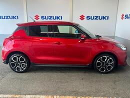 写真ではわかりづらい部分もあるかと思いますので、興味の湧いた方は是非当店までご来店下さい♪