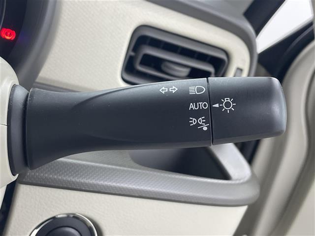 【運転席操作部】快適なドライブを楽しむための機能が装備されています！運転席から触れるので、使いやすいです！除菌プランいれていただくと、さらに清潔で安心していただけます！