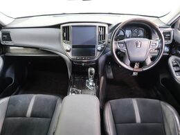 グループ総在庫数約30，000台！！全国の系列店からメーカー・車種問わずご紹介出来るので、あなたにピッタリのお車が見つかるはずです♪まずはお問い合わせ下さい☆