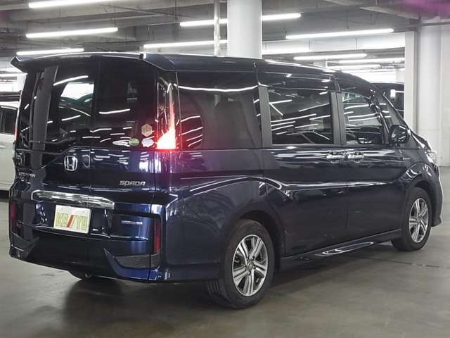 自社陸運局指定工場完備！国家資格車検検査員資格を持った整備士による整備。走行に関係のない所も不具合箇所があれば修理してお渡しいたします。