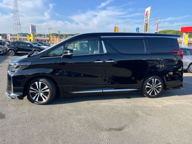 カーワールド荒尾店で厳選された豊富な車種！あなたの1台がきっと見つかります。