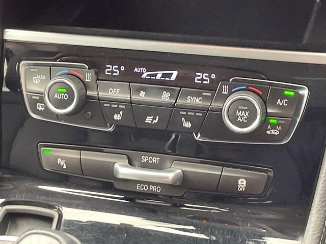 ●フロントシートヒーティング：運転席・助手席共に三段階で調節が可能なシートヒーターを装備しております。季節を問わず快適にご使用いただけます。