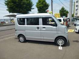 ※お車の状態をしっかりと確認し納車前点検を実施しております！保証がついていますので、ご安心してお選びください