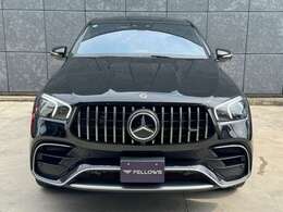 4000ccV型8気筒DOHCツインターボ+モーター　612ps/5750～6500rpm　86.7kgm/2500～4500rpm(カタログ値)　285/40R22＆325/35R22　AMG RIDE CONTROLエアサスペンション　AMGトラックペース