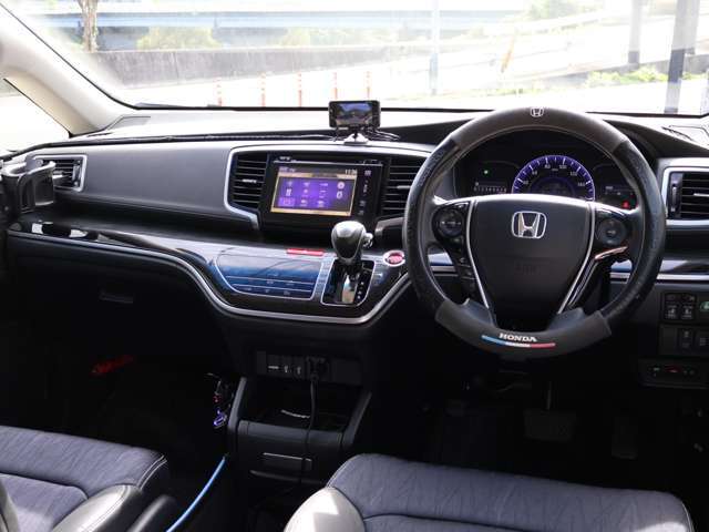 当店でご購入いただくお客様の多くが県外や遠方のお客様です。販売する上で『コンディションを正確にお伝えする事』を徹底しており、お車到着後の車両状態に対するクレームは1度もいただいた事が御座いません！