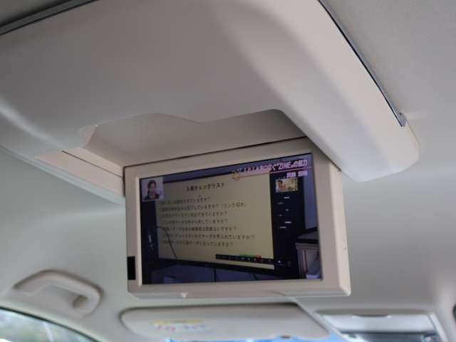 ★20thアニバーサーリー★純正インターナビ★マルチビューカメラ★バックカメラ★リアエンターテイメントシステム★後席モニター★両側パワースライド★ハーフレザーシート★社外コンソール★社外18AW