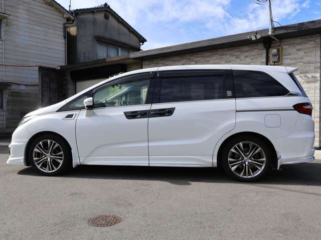 当社指定の整備工場にて、納車前点検整備（法定24か月の分解整備）を実施致しております。【TEL 079-264-6615】【LINE @lifeautoで友達追加♪】