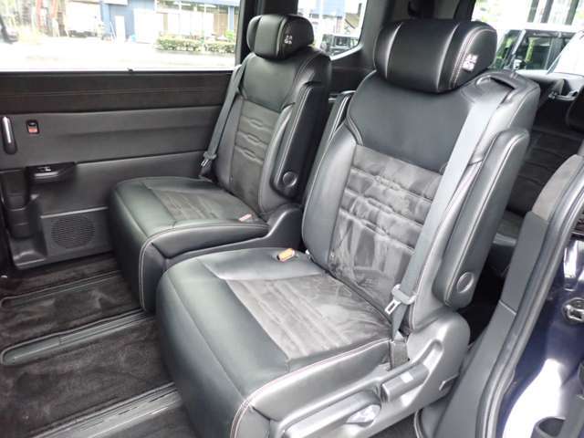 認定指定工場・板金塗装及びボディリペア・電装関係・自動車保険・ボディコーティング・車内クリーニング・トータルサポート！手際よくご対応致します。