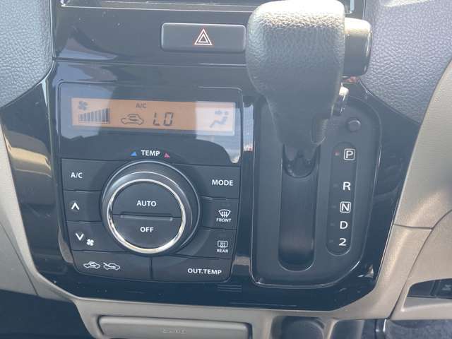 暑さを乗り切ろうSALE開催中、全車お買い得価格！！お気軽にお問合せください☆無料電話0078-6002-351983☆