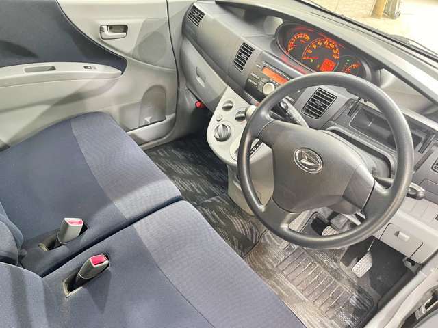 総在庫200台以上！たくさんあるからご希望のお車が見つかります！掲載されていない在庫車も多数ございますので、お気軽にお問合せ下さい！