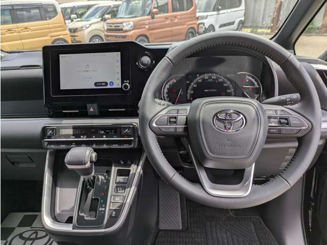 ☆ご掲載中の車両に関して☆　気になる点や知りたいことがあればお気軽にお問い合わせ・お電話くだいませ！すぐに詳しい営業のスタッフから詳しいお話を致します！
