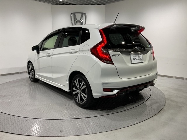 中古車の場合、早期に売れてしまう場合がございます。ご希望の車種が見つかりましたら、在庫の確認をお問い合わせ下さい。宜しくお願い致します。