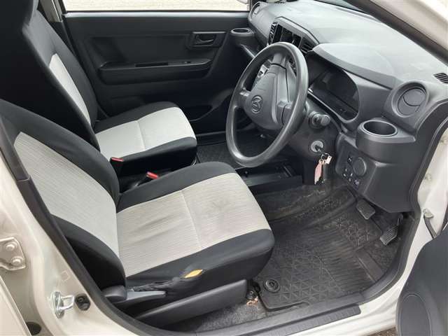 ■運転席周りです！