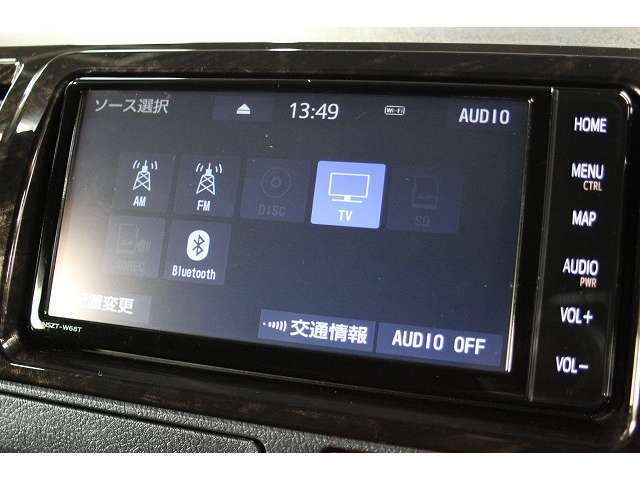 オーデイオメニュー画面です。人気のBluetoothも接続可能です！タッチパネル操作も不具合もありません！