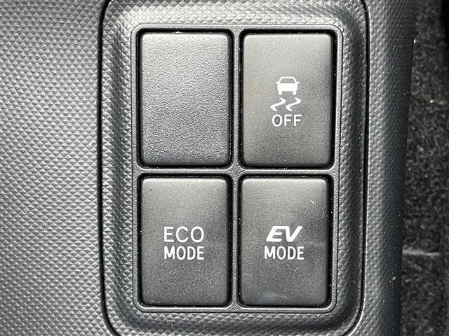 【運転席操作部】快適なドライブを楽しむための機能が装備されています！運転席から触れるので、使いやすいです！除菌プランいれていただくと、さらに清潔で安心していただけます！