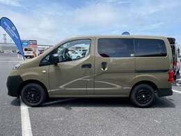 こだわりのガレージの世界観をそのままにロードトリップに出られるようなGORDON　MILLERらしいVANLIFEを実現できる車両が、このGMLVAN　C-01です。