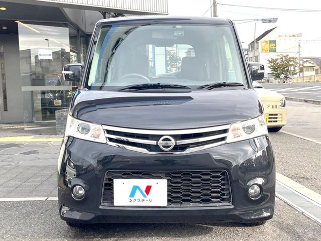 親切・丁寧な専門メカニックスタッフが応対！・車検・点検整備・事故等の修理などアフターサービスも安心。お車のカスタマイズもネクステージのサービススタッフまでご相談ください！