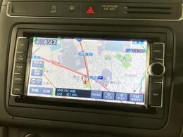 スマートフォン感覚で使いこなせるタッチディスプレイや、自然な対話で目的地を設定できる音声認識機能に対応したAVナビゲーションシステムです。ETC2.0と連動したリアルタイム交通情報も受信します。