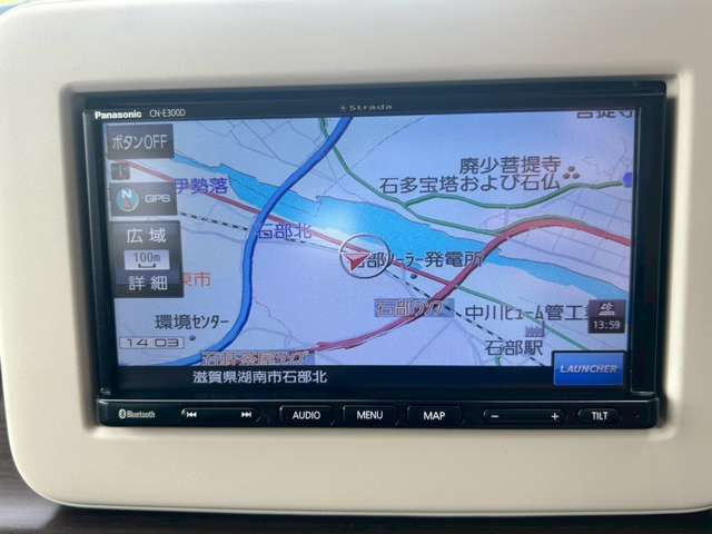 当店は近畿運輸局指定工場完備です。ご購入後のオイル交換や修理・車検など、アフターメンテナンスのことも安心してお車を購入頂けます。