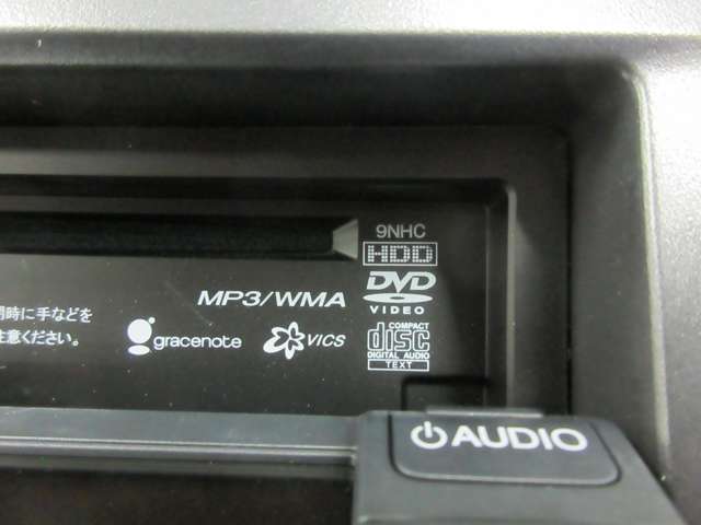 HDDナビ、DVD、CD