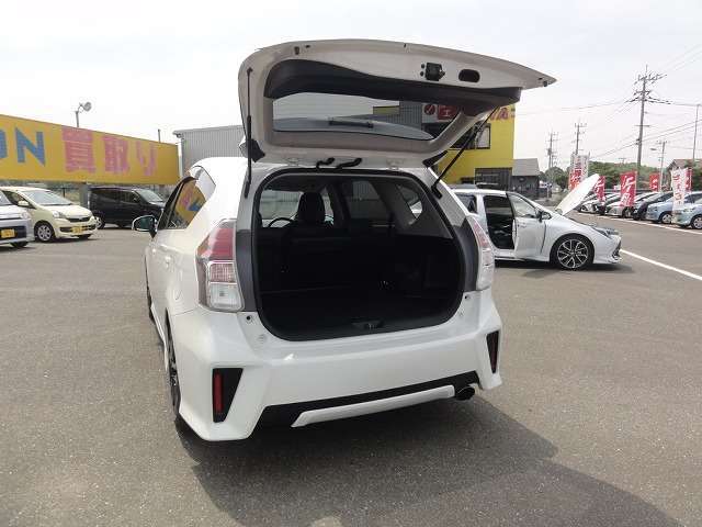 お手頃価格でお求めやすい車両も多いです！初めての車にもおすすめです。