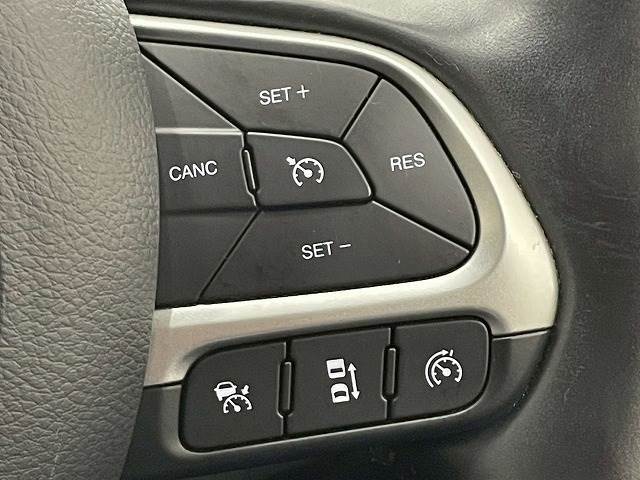 【レーダークルーズコントロール】装備で高速道路の運転も楽々です！