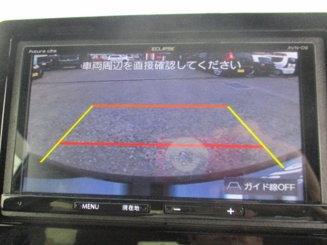 バックカメラで駐車が苦手な方も安心です。