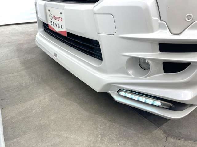 フルエアロボディです。走行安定性や操縦性の向上、車体の汚れ防止などが気になる方にオススメです。