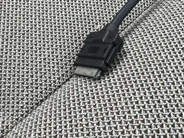 【スマートキー・プッシュスタート】乗降時、カバンやポケットにキーを入れておくだけで施錠・開錠、エンジンのオン・オフもワンタッチ♪