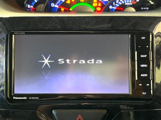 【フルセグTV付ナビゲーション】使いやすいナビで目的地までしっかり案内してくれます。各種オーディオ再生機能も充実しており、お車の運転がさらに楽しくなります！！