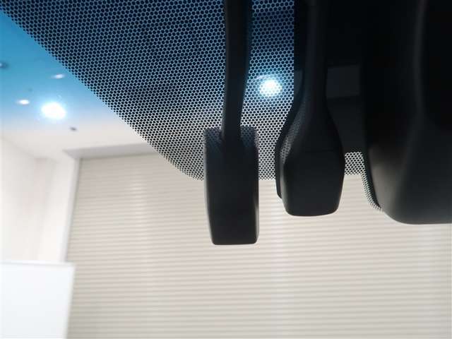 運転記録を残すドライブレコーダー。