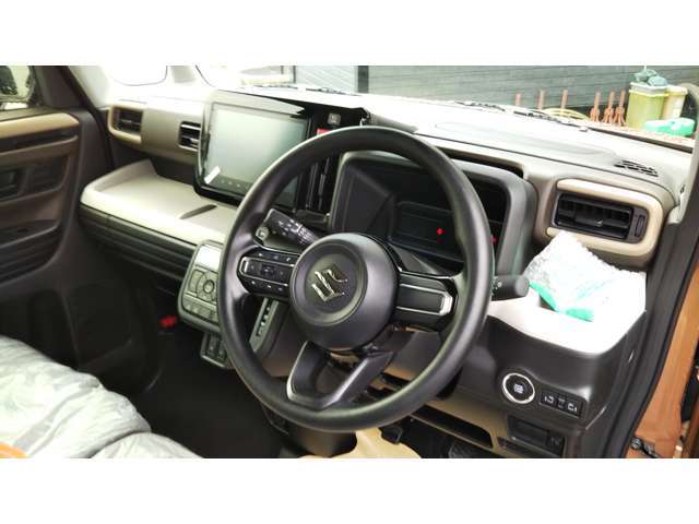 丁寧で分かりやすい説明を心掛けております。お車に詳しくない方でもお気軽にお問合せ、ご来店下さい。お問合せ、ご来店の際は、カーセンサーを見たとお伝え下さい。