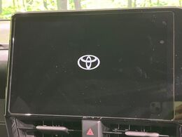 【純正10.5インチ　ディスプレイオーディオ】大画面のディスプレイはAppleCarPlayやAndroidAutoが利用可能。大きな画面でスマホナビアプリ等が利用いただけます♪