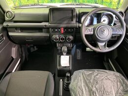 グループ総在庫数約30，000台！！全国の系列店からメーカー・車種問わずご紹介出来るので、あなたにピッタリのお車が見つかるはずです♪まずはお問い合わせ下さい☆