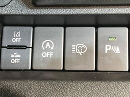 【スズキ　セーフティサポート】走行中に前方の車両等を認識し、衝突しそうな時は警報とブレーキで衝突回避と被害軽減をアシスト。より安全にドライブをお楽しみいただけます。