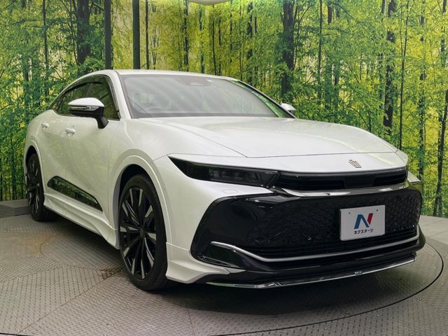 大好評のボディコーティング「弾スプラッシュコート」もご納車までに施工可能。通常のガラスコートと異なる、耐久年数6年の無機質ガラスコーティングが、ボディをキレイな状態に保ってくれます。